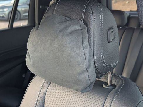 New 2026 Mercedes-Benz GLS 580 4MATIC image 13