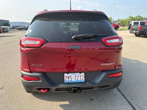 Used 2017 Jeep Cherokee Trailhawk w/ Comfort/Convenience Group AWD/4WD image 8