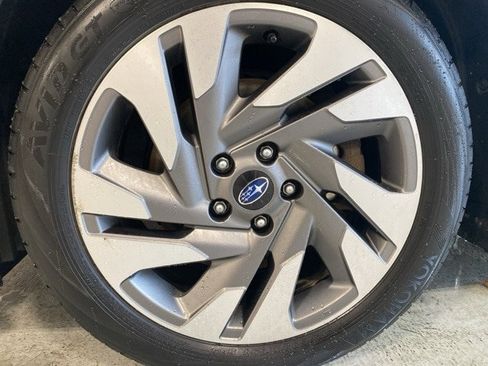 Used 2023 Subaru Legacy Limited image 5