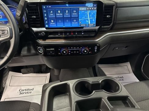 Used 2025 Chevrolet Silverado 1500 LT AWD/4WD image 18