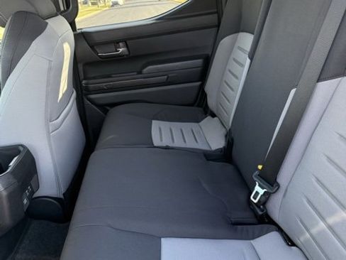 New 2025 Toyota Tacoma TRD Off-Road image 34