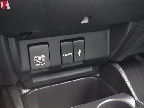 Used 2016 Honda Fit EX image 19