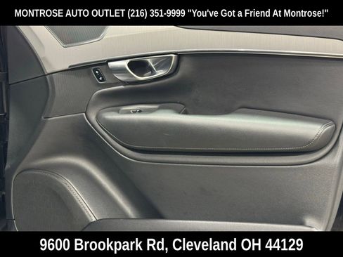Used 2022 Volvo XC90 T5 Momentum image 47