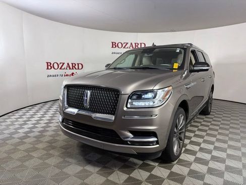 Used 2020 Lincoln Navigator Reserve w/ Luxury Package AWD/4WD image 4