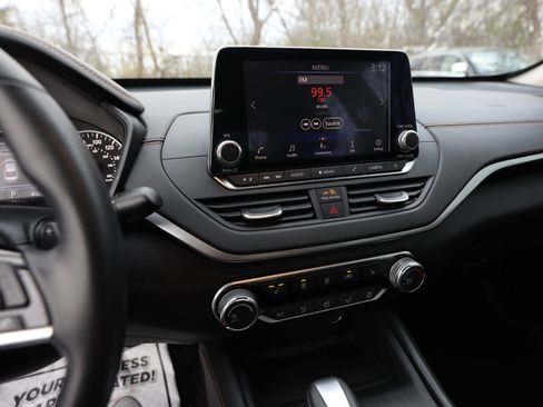 Used 2019 Nissan Altima 2.0 SR image 18