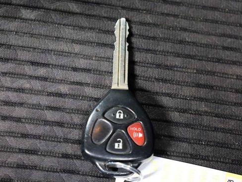 Used 2014 Toyota 4Runner Trail image 40