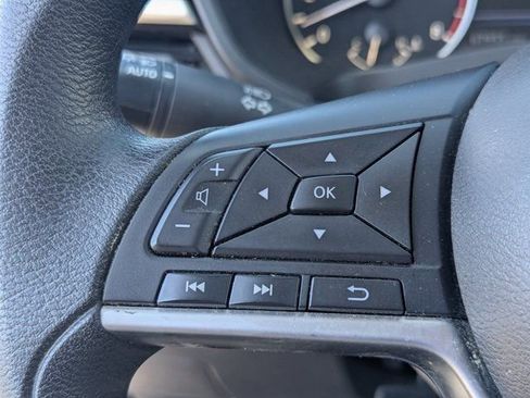 Used 2023 Nissan Altima 2.5 SV FWD image 19
