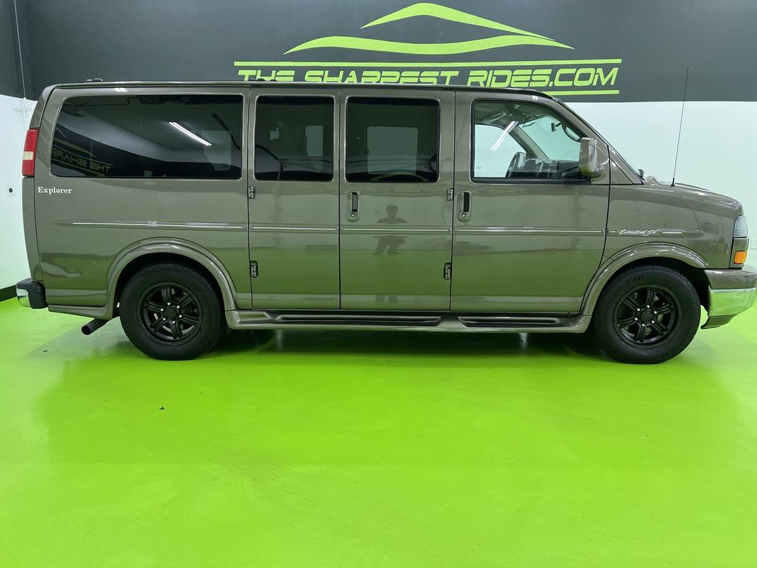 Used 2014 GMC Savana 1500 RWD image 11