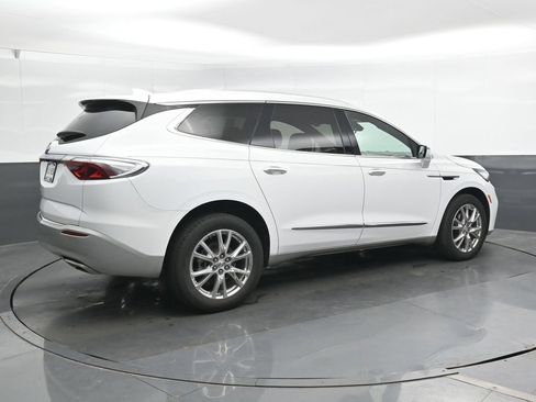 Used 2023 Buick Enclave Essence w/ Experience Buick Package AWD/4WD image 2