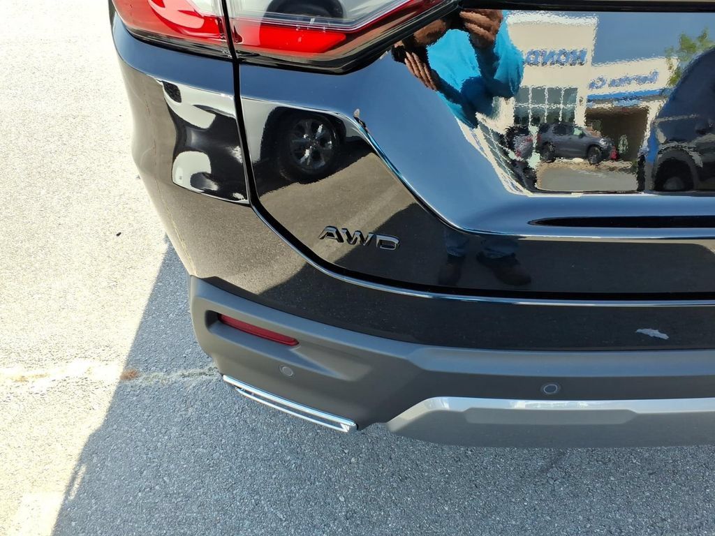 New 2026 Honda Pilot Touring image 5