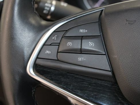 Used 2024 Cadillac XT5 Premium Luxury FWD image 13