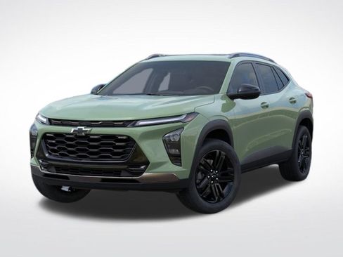 New 2026 Chevrolet Trax ACTIV w/ Sunroof Package FWD image 8