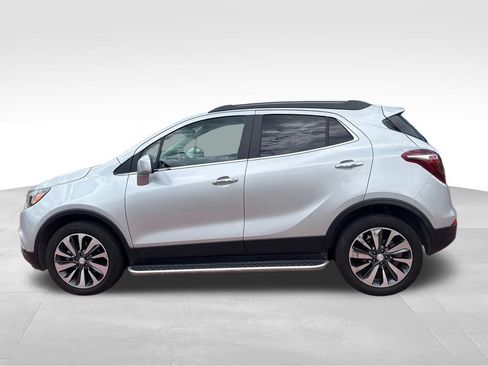 Used 2022 Buick Encore Preferred w/ Safety Package II AWD/4WD image 6
