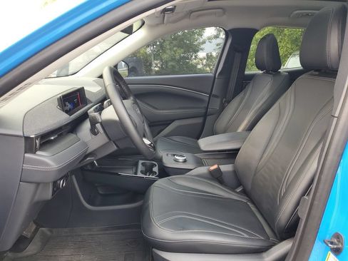 Certified 2023 Ford Mustang Mach-E Premium RWD image 9