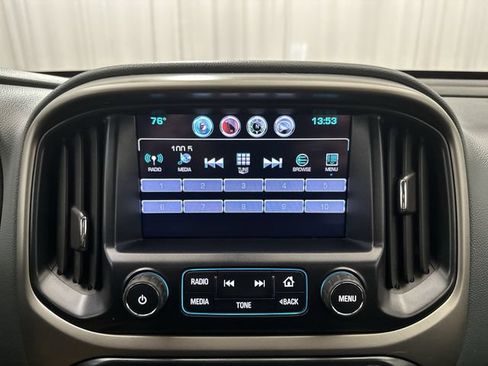 Used 2016 Chevrolet Colorado Z71 AWD/4WD image 15