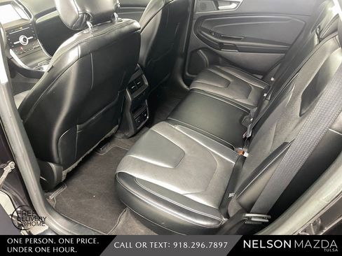 Used 2019 Ford Edge Titanium w/ Equipment Group 301A image 33