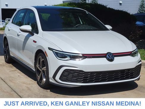 Used 2024 Volkswagen GTI SE FWD image 1