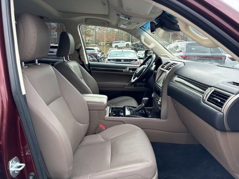 Used 2020 Lexus GX 460 Premium image 13