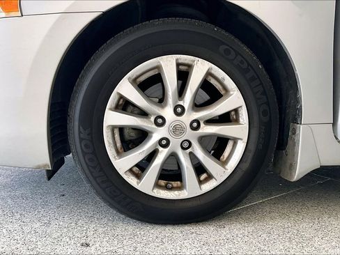 Used 2014 Nissan Altima 2.5 S w/ Sport Value Package image 12