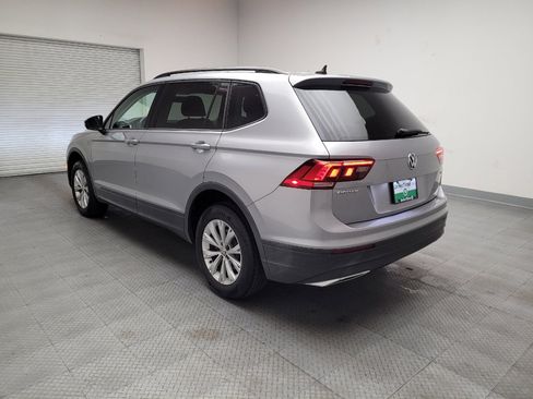 Used 2020 Volkswagen Tiguan S image 5