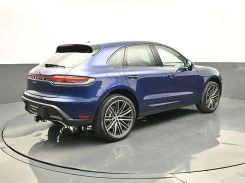 Certified 2026 Porsche Macan AWD/4WD image 26