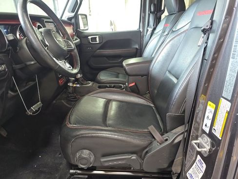 Used 2019 Jeep Wrangler Unlimited Rubicon AWD/4WD image 25