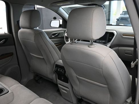 Used 2019 GMC Acadia SLE w/ Driver Alert Package I image 46