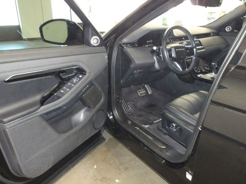 Used 2021 Land Rover Range Rover Evoque R-Dynamic S AWD/4WD image 8