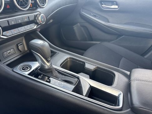 Used 2025 Nissan Sentra SV image 16