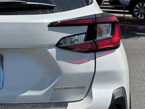 New 2025 Subaru Crosstrek 2.0i Premium image 23