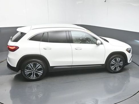 Used 2025 Mercedes-Benz GLA 250 4MATIC image 49
