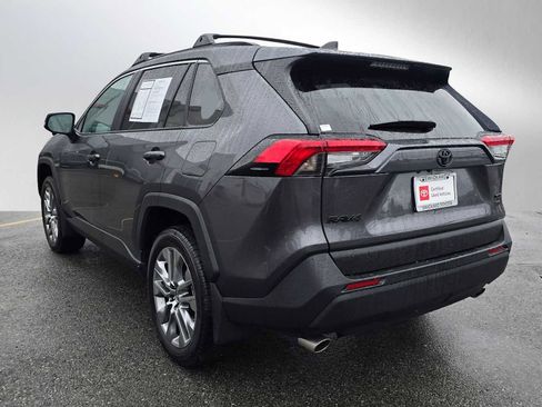 Certified 2025 Toyota RAV4 XLE Premium image 5