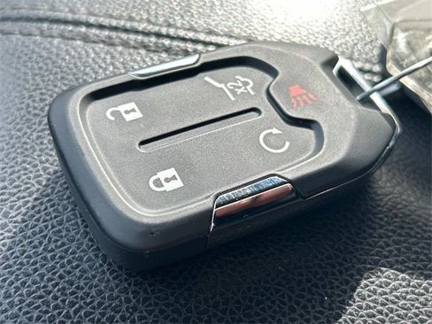 Used 2021 GMC Terrain SLE w/ Driver Convenience Package image 35