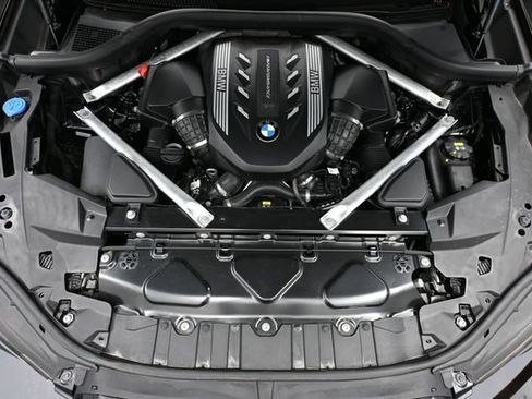 Used 2022 BMW X5 M50i AWD/4WD image 55