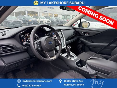 Used 2025 Subaru Outback Premium image 10