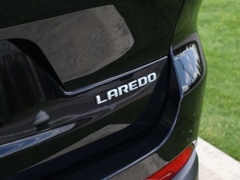 New 2026 Jeep Grand Cherokee L Laredo AWD/4WD image 28