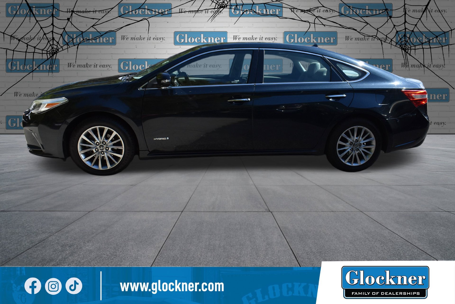 Used 2016 Toyota Avalon Limited w/ Toyota Safety Sense Package FWD image 9