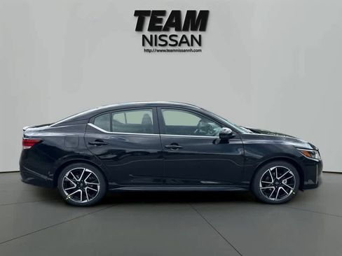 New 2025 Nissan Sentra SR w/ Trunk Package image 7