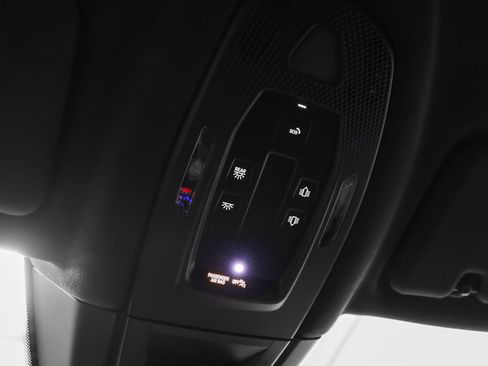 Certified 2025 Porsche Cayenne GTS AWD/4WD image 47