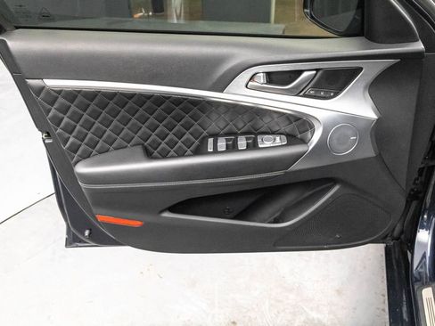 Used 2019 Genesis G70 2.0T Advanced w/ Sport Package image 30