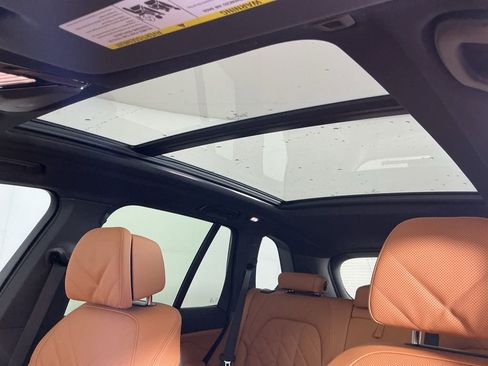 New 2026 BMW X5 xDrive50e w/ M Sport Package AWD/4WD image 23