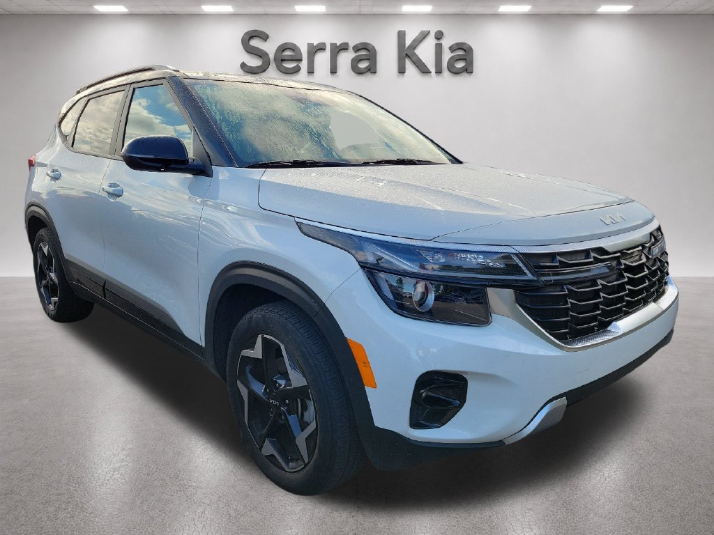 Used 2025 Kia Seltos S FWD image 3