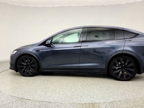 Used 2023 Tesla Model X Plaid image 8