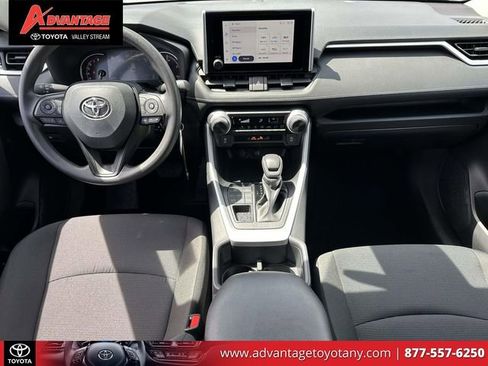Certified 2025 Toyota RAV4 LE AWD/4WD image 18