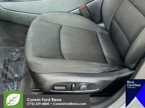 Used 2020 Chevrolet Malibu LT image 21