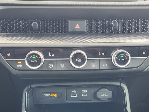 Certified 2025 Honda CR-V Sport image 19