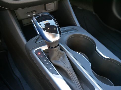 New 2026 Buick Envista Preferred FWD image 9