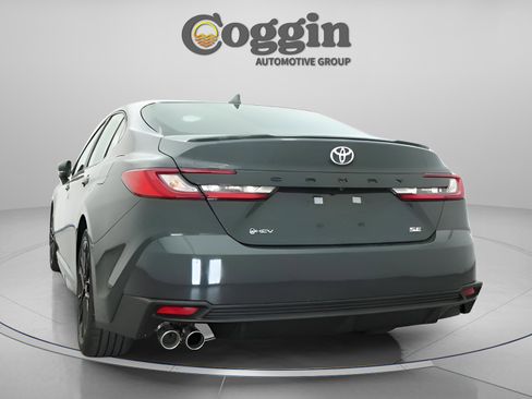 New 2026 Toyota Camry SE image 17