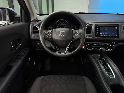Used 2022 Honda HR-V EX image 16