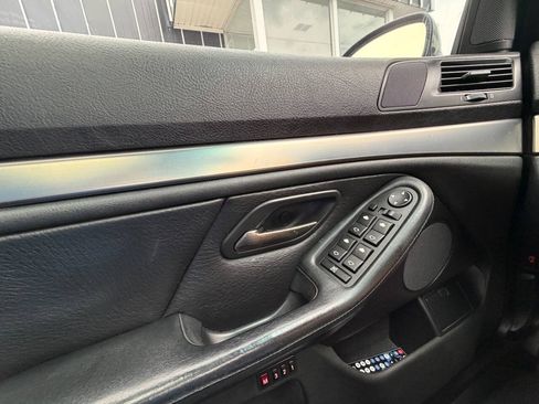 Used 2003 BMW M5 RWD image 30